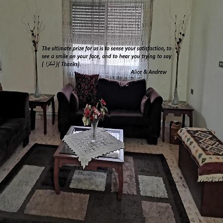 Alice & Andrew Apt. Few Steps To Madaba Old City Center Dış mekan fotoğraf