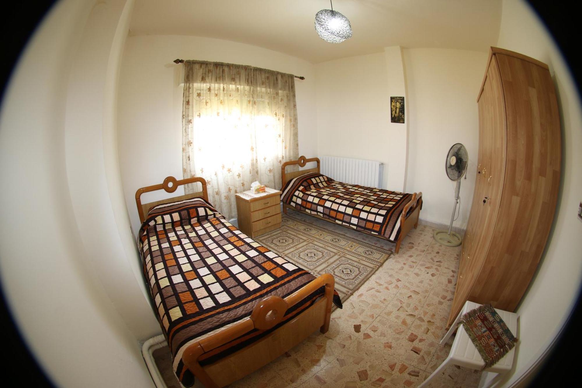 Alice & Andrew Apt. Few Steps To Madaba Old City Center Dış mekan fotoğraf